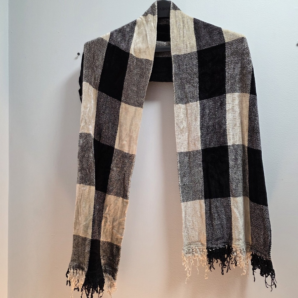 Unisex Black and White Fleece Plaid Fringe Warm Cozy Scarf Fringe Unbranded